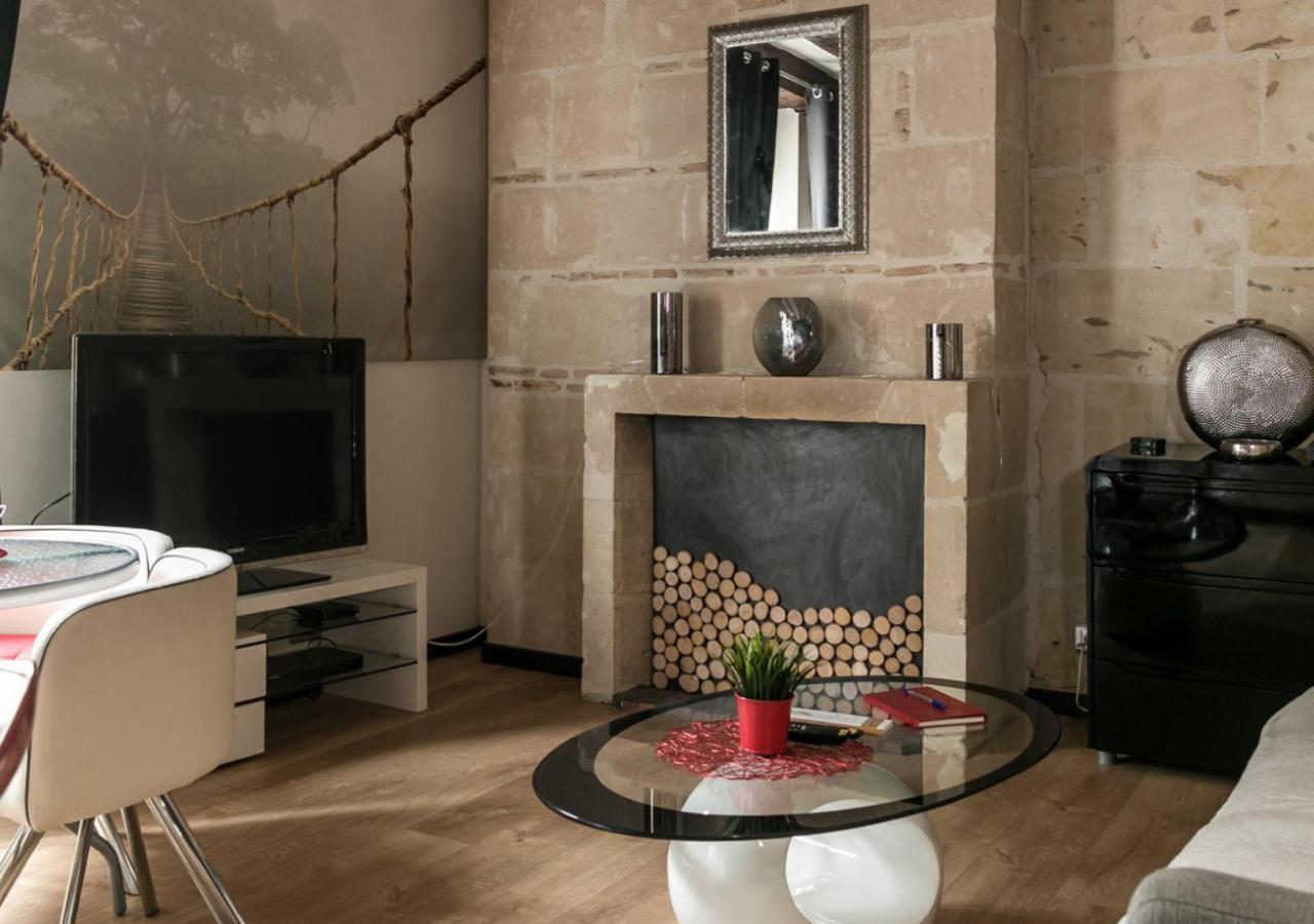 "L'Appart" Vieux Tours - Charme - Place Plumereau - Arrivee Autonome 外观 照片